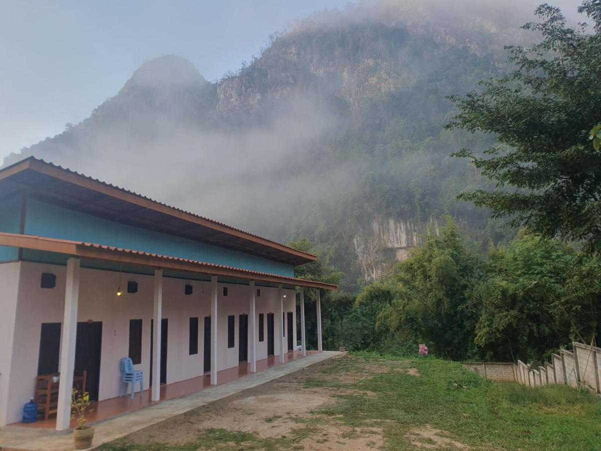Khounxok Guesthouse Nongkhiaw Esterno foto