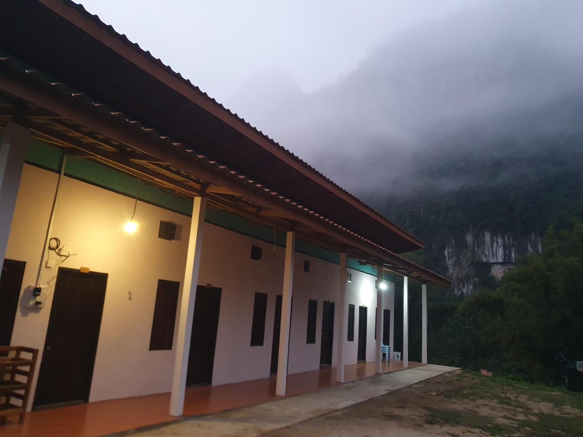 Khounxok Guesthouse Nongkhiaw Esterno foto
